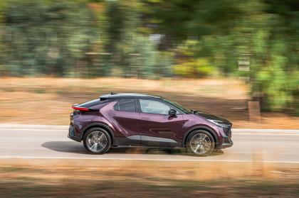 Test: Toyota C-HR 1.8 Hybrid 140Ps